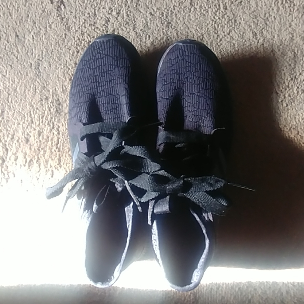 women's Black Adidas edge lux shoes